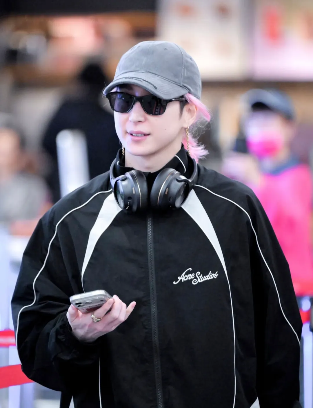 ACNew Arrival Embroidered Jacket Black Upper Body Picture